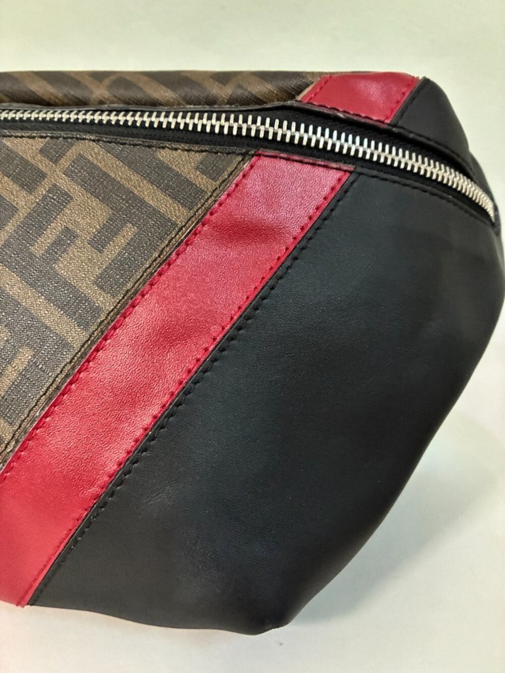 Fendi Belt Bag Zucca FF Monogram Brown Black Leather Waist Crossbody - Picture 4 of 12